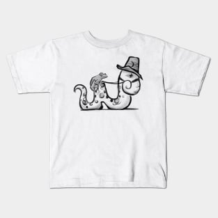 Worm and frog Kids T-Shirt